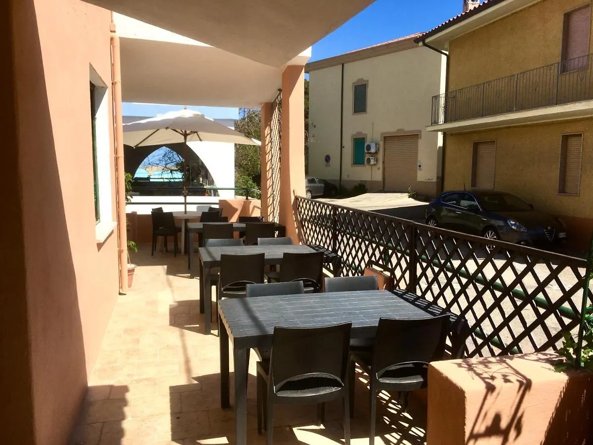 Bed & Breakfast B&B De Janas La Caletta