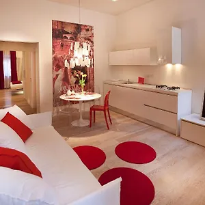 truly-verona.hotelinveneto.com/